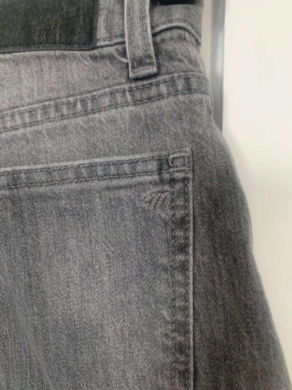 Madewell Curvy 90s Straight Jeans Gray High‎ Rise Cropped 26P Petite - Picture 3 of 9